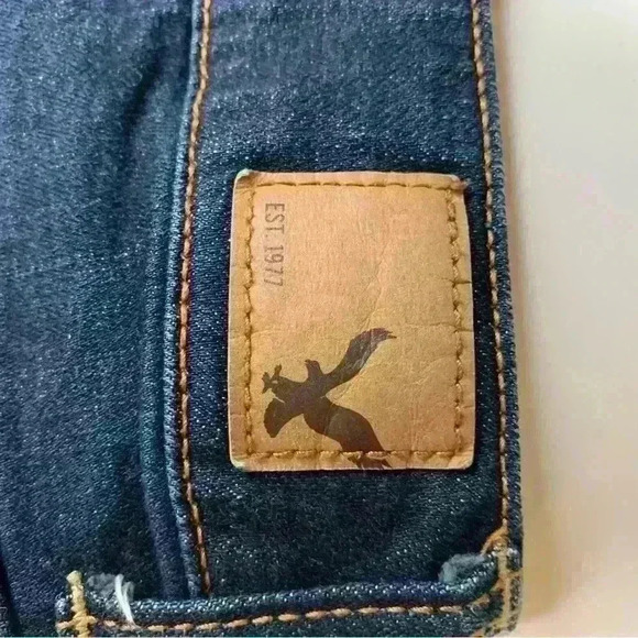 American Eagle Denim Shorts Frayed Hem - Picture 6 of 6